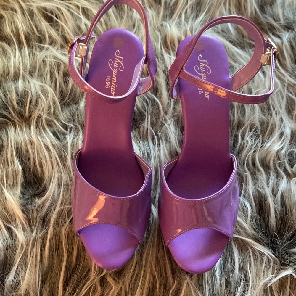 New Never Worn Purple Exotic Dancer Heels